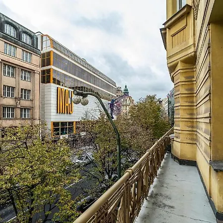 Airy Stunning With Terrace And Free Garage * Praag
