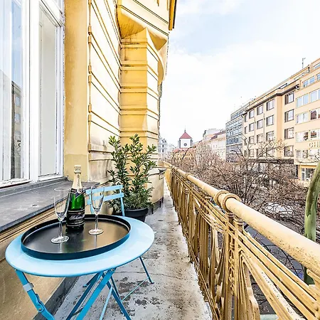 Appartement Airy Stunning With Terrace And Free Garage *