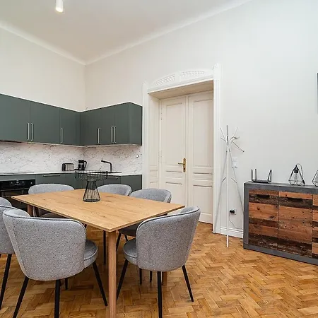Airy Stunning With Terrace * Prague