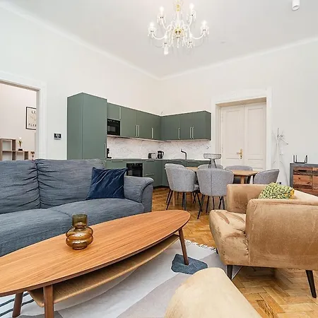 Airy Stunning With Terrace * Prague
